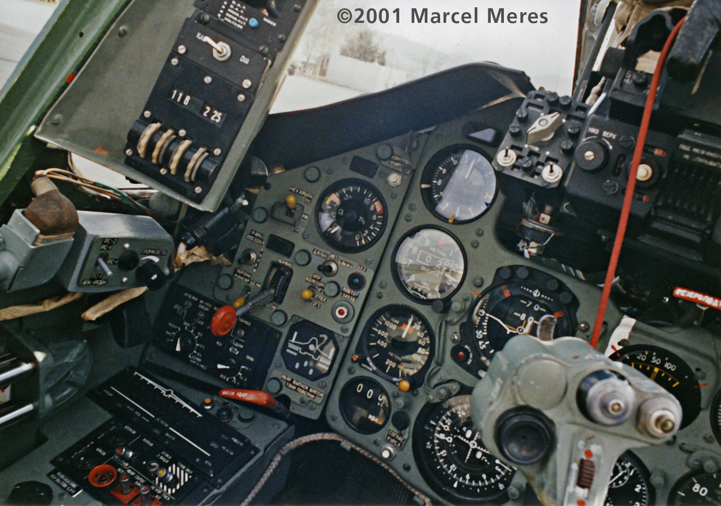 sukhoi 35 cockpit