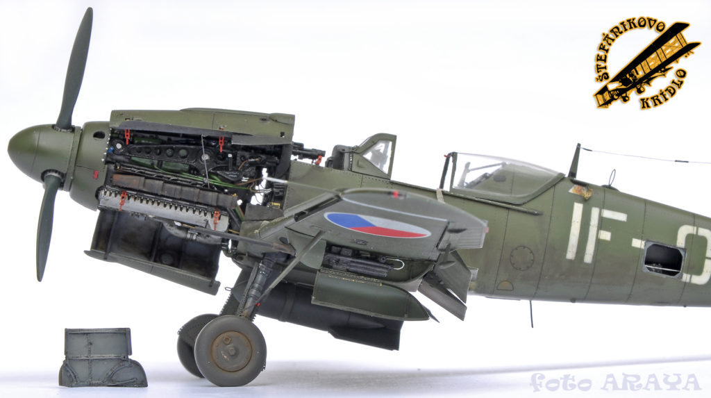 avia-s199-185-eduard-1-48-model-talking